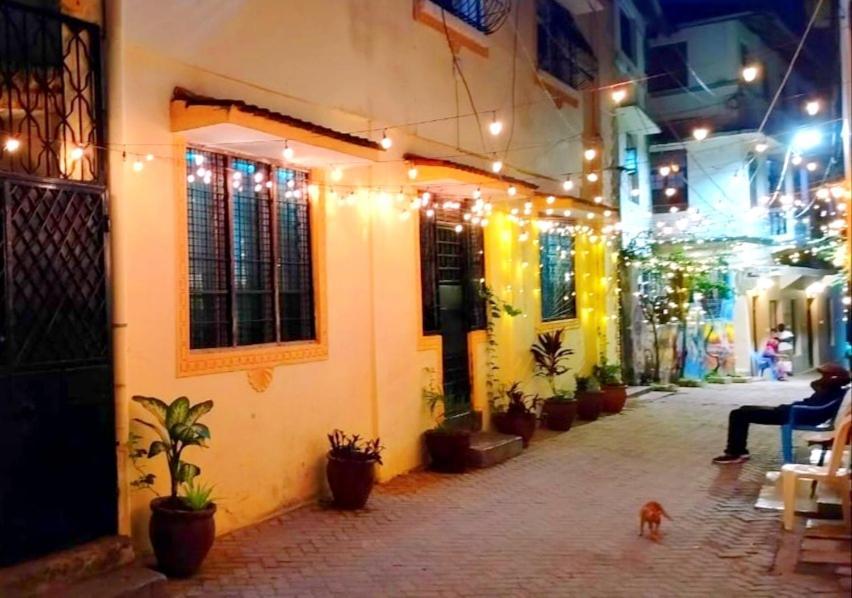 Mombasa Comfort House, Old Town Exterior photo