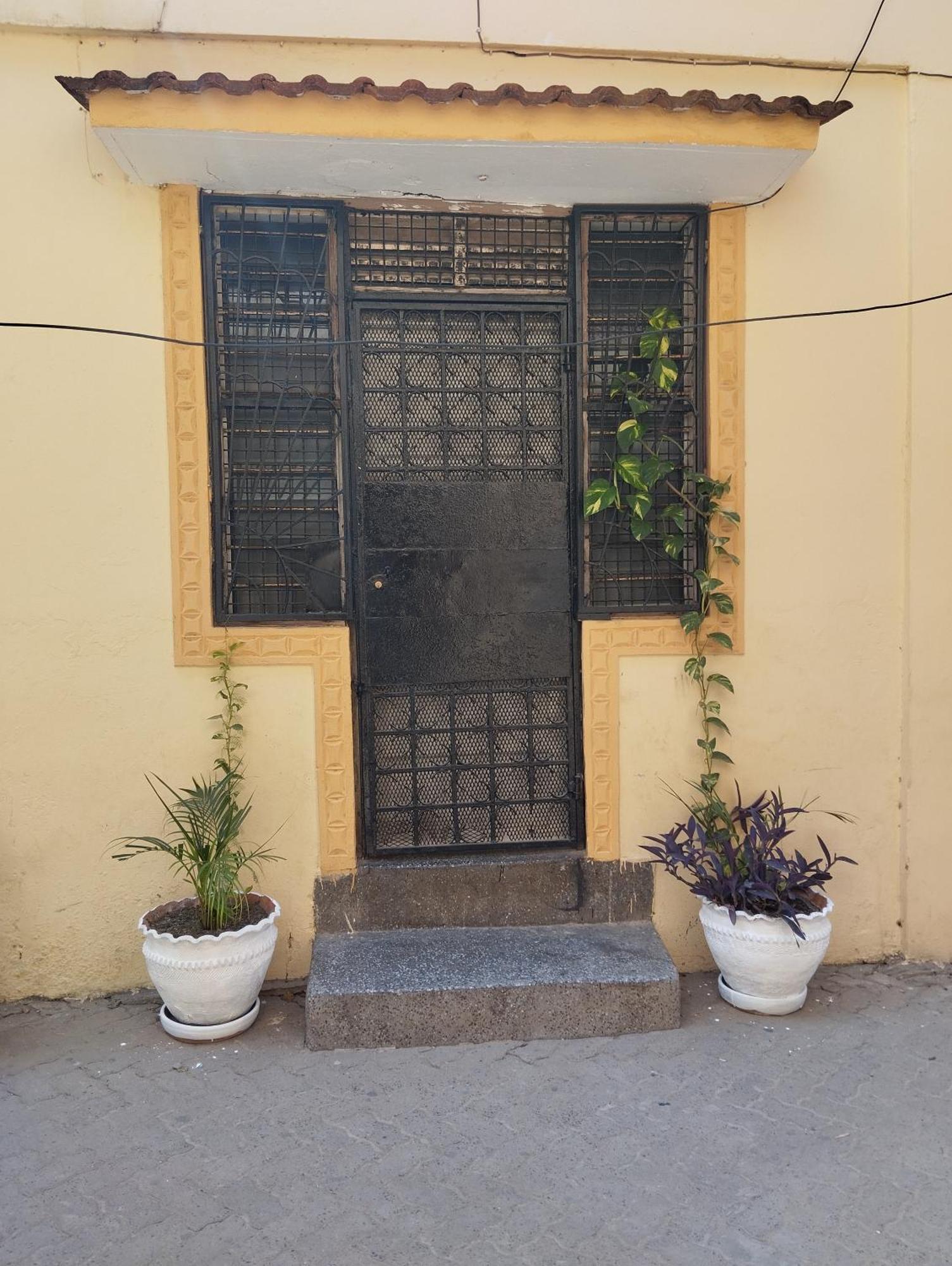 Mombasa Comfort House, Old Town Exterior photo